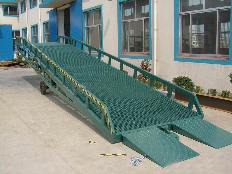 四川登车桥厂家